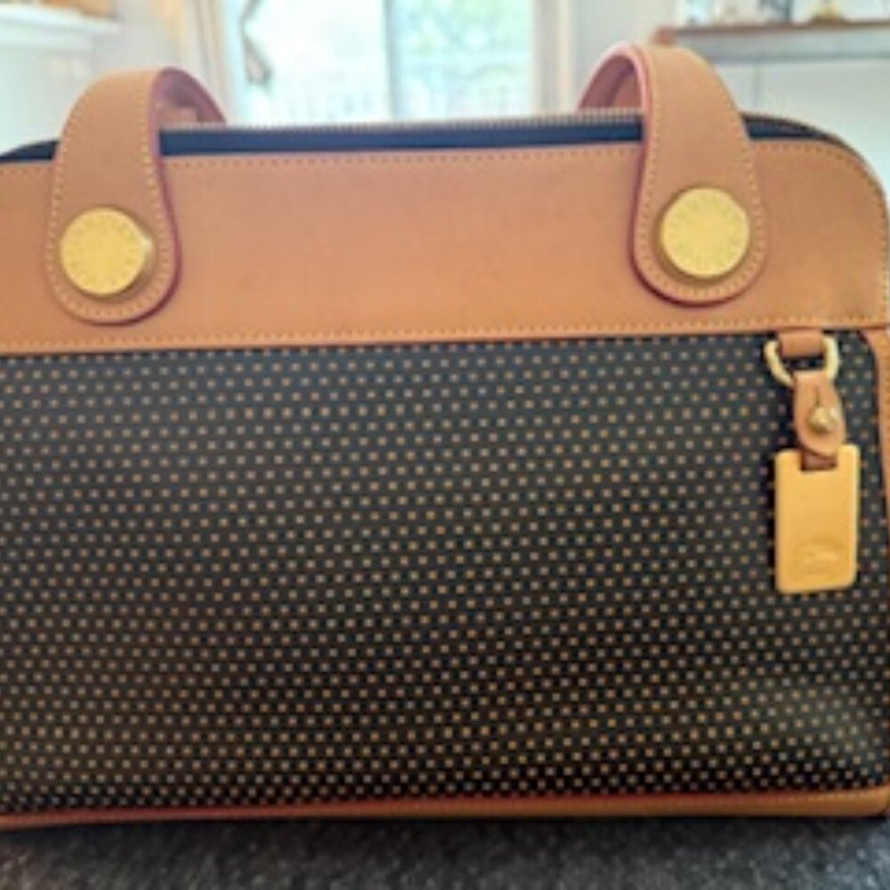 Dooney and Bourke Vintage Black & Tan Leather Shoulder Bag